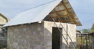 Строительство бани из пеноблоков в Горно-Алтайске - цена от 132704 рублей